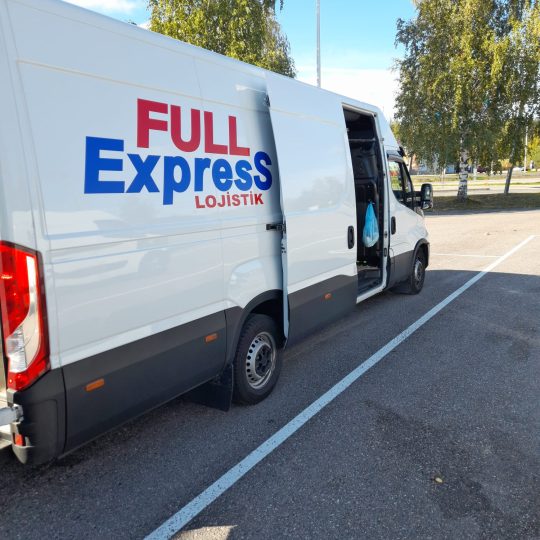 full-express-co-uk-22-540x540.jpeg